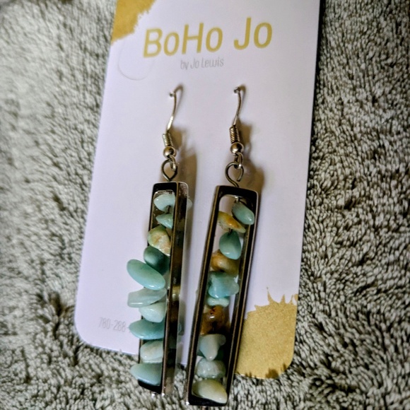 Unique Turquoise Earrings - Picture 3 of 3
